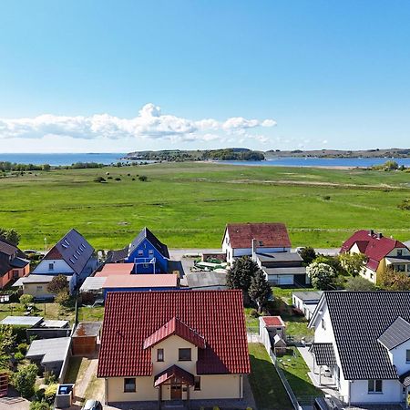Schicke Fewo Mit Terrasse, Gratis Nutzung Vom Ahoi Erlebnisbad Und Sauna In Sellin - Haus De Niege Wech Fewo 02 티소브 외부 사진