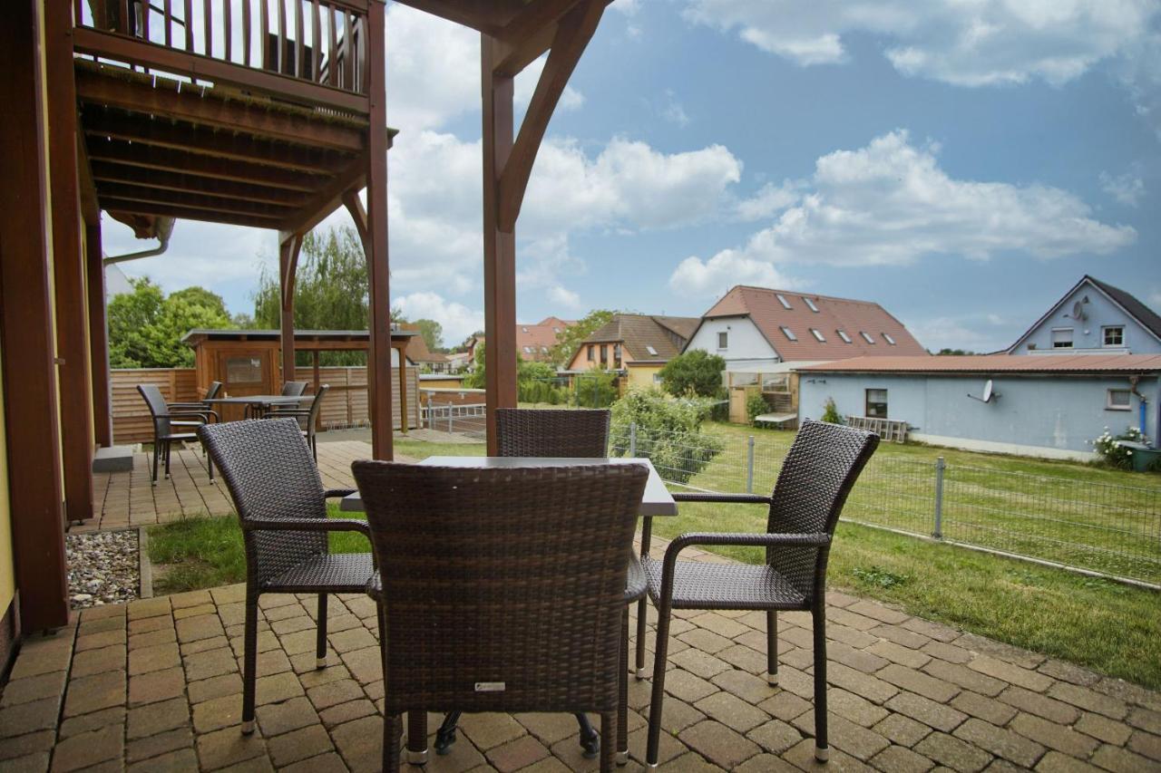 Schicke Fewo Mit Terrasse, Gratis Nutzung Vom Ahoi Erlebnisbad Und Sauna In Sellin - Haus De Niege Wech Fewo 02 티소브 외부 사진