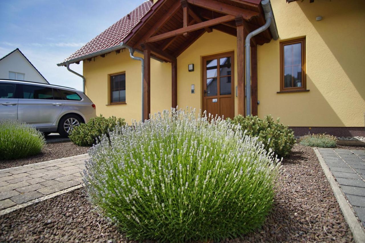 Schicke Fewo Mit Terrasse, Gratis Nutzung Vom Ahoi Erlebnisbad Und Sauna In Sellin - Haus De Niege Wech Fewo 02 티소브 외부 사진